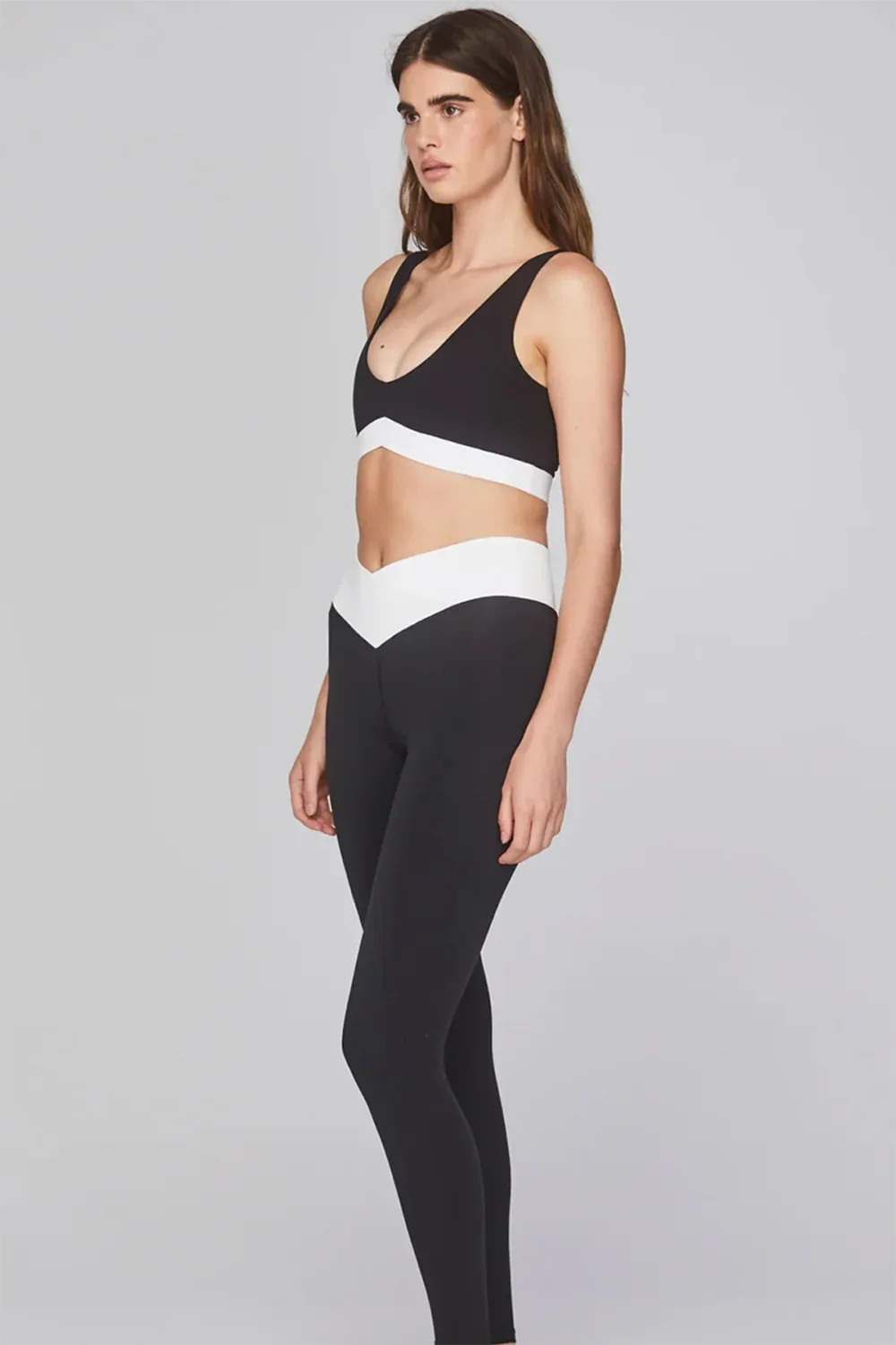 High Waist Leggings Set – Black with White V-Detail Waistband - Body London