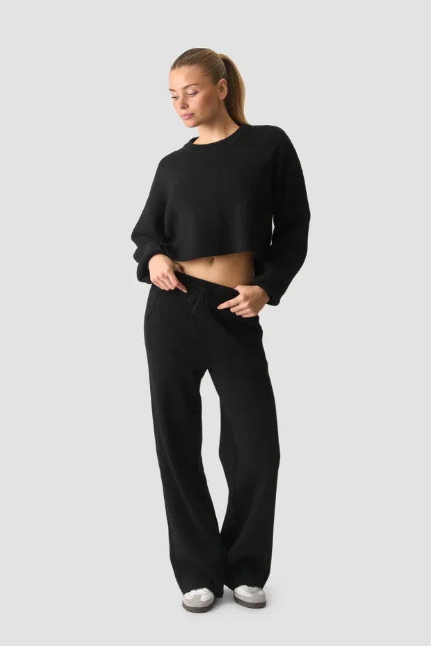 Soft Knit Cropped Crewneck Black - Body London