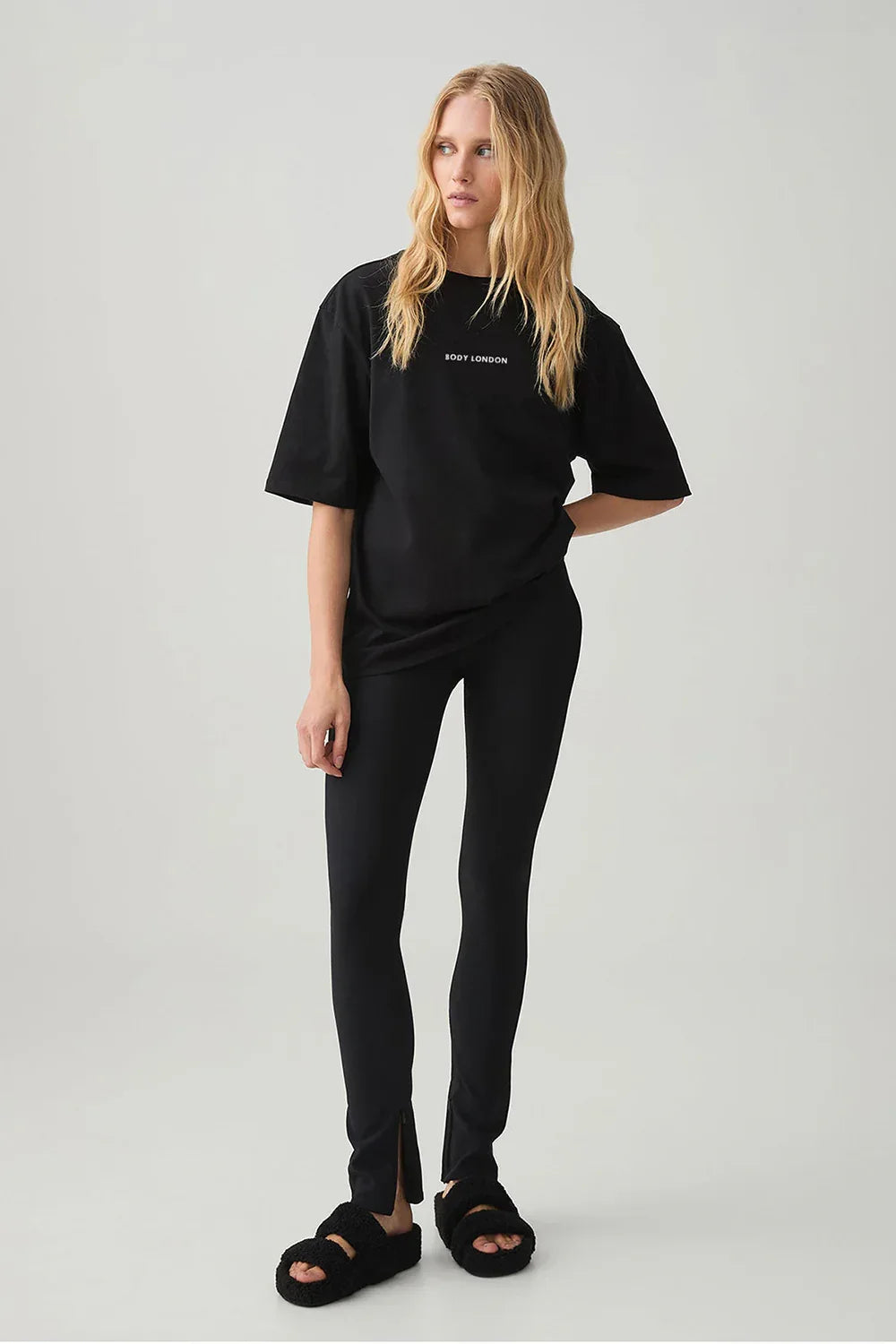 Retro Logo T-Shirt – Black - Body London