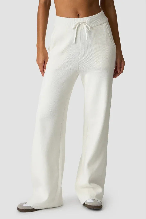 Soft Knit Relaxed Fit Pants White - Body London