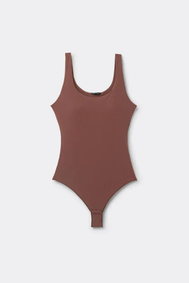 Second Skin Bodysuit – Caramel Dark Beige - Body London